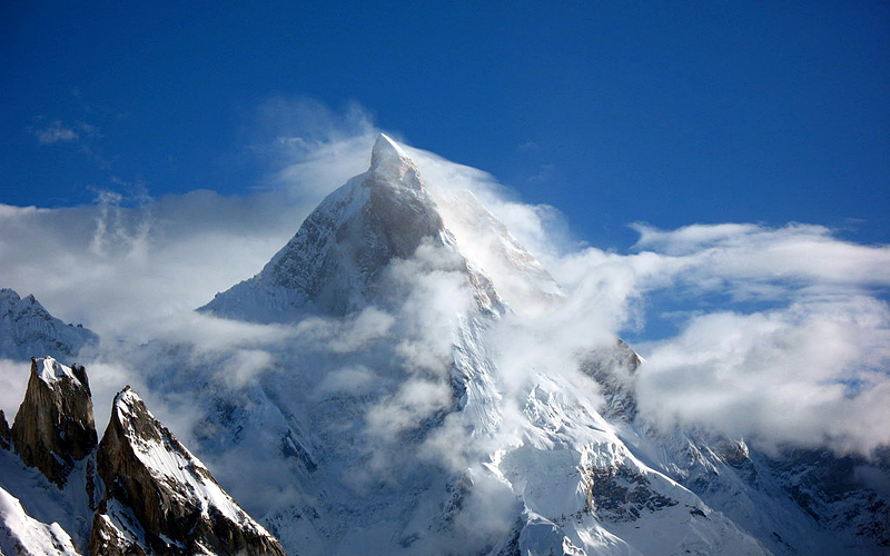 山峰排名_世界十大山峰排名图片