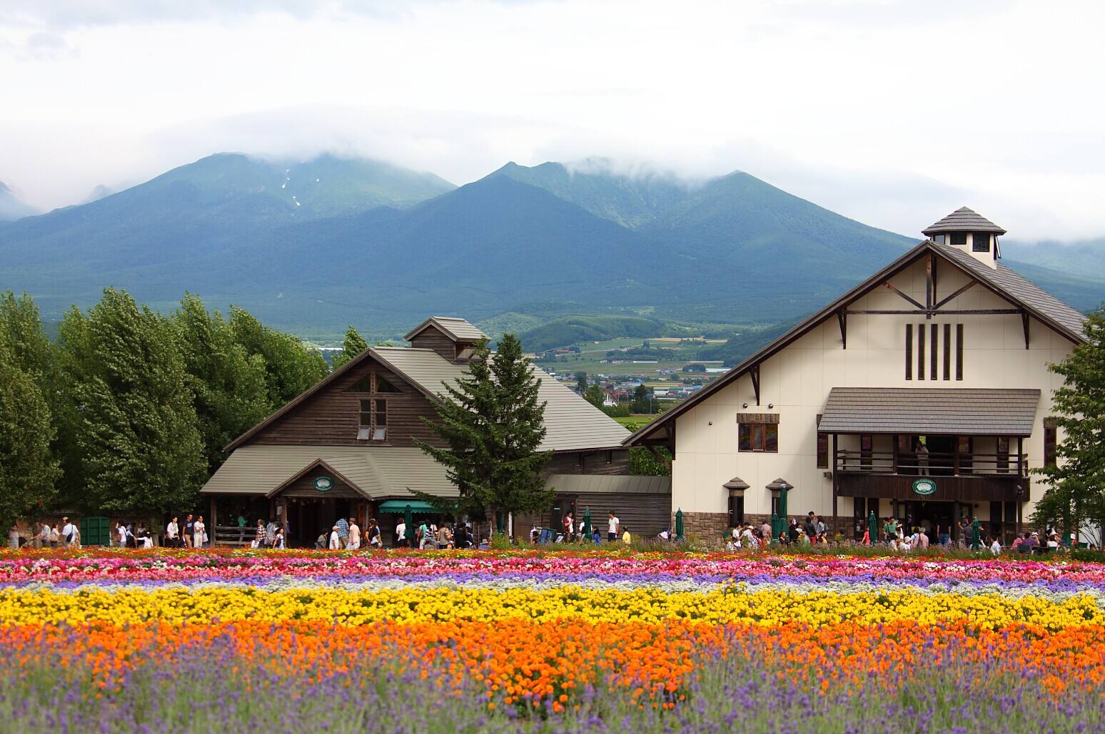 北京直飞北海道札幌5天往返含税机票(国航直飞