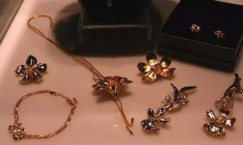 在新加坡哪里购物便宜?一般去新加坡都买什么