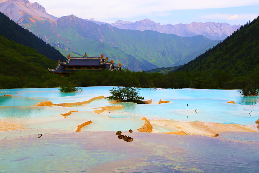                 黄龙景区海拔较