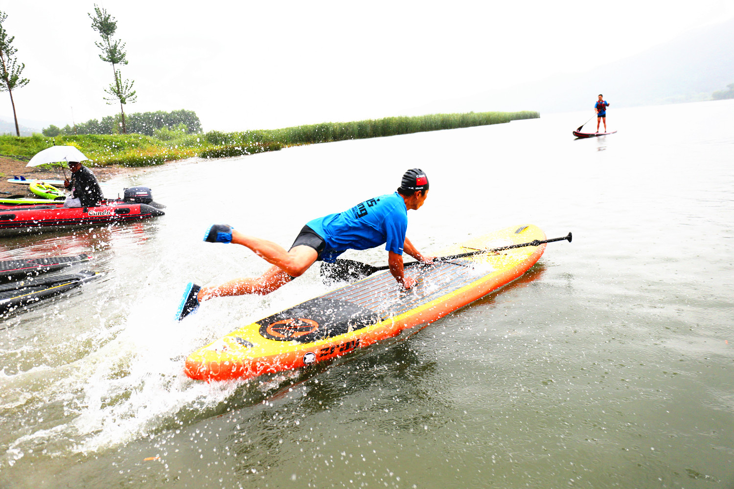 北京 飞人基地水上站立式划板\/SUP桨板培训体