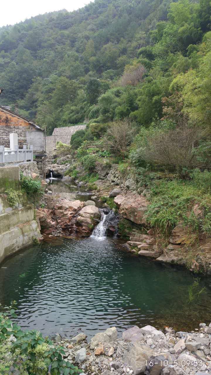 徒步栖霞古道