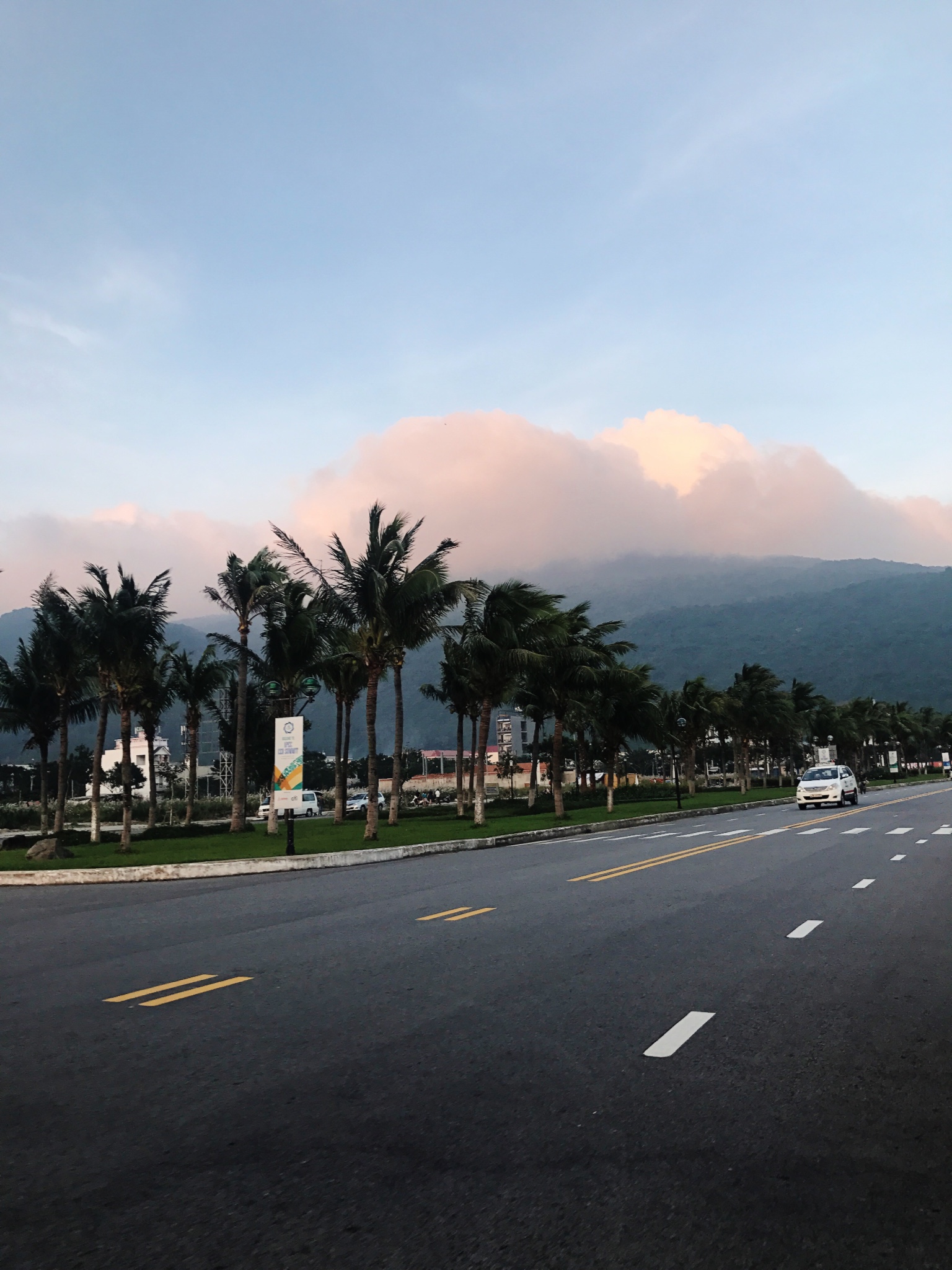 越南岘港经济总量_越南岘港图片
