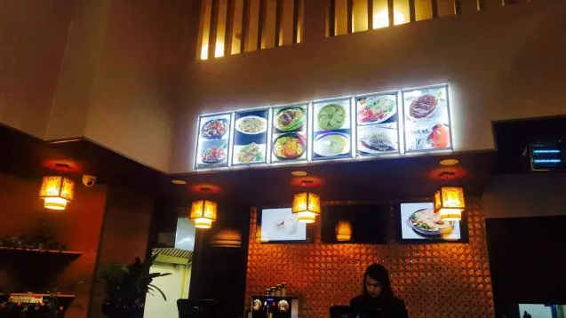 和平饭店人均消费_上海和平饭店图片