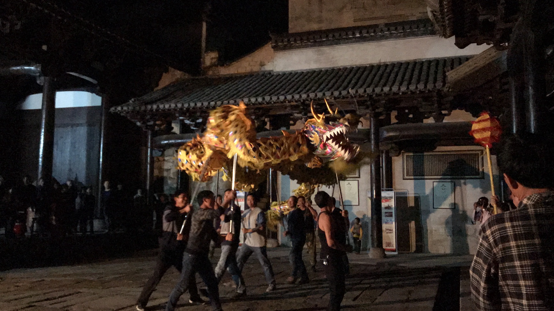 绩溪有多少人口_绩溪龙川图片