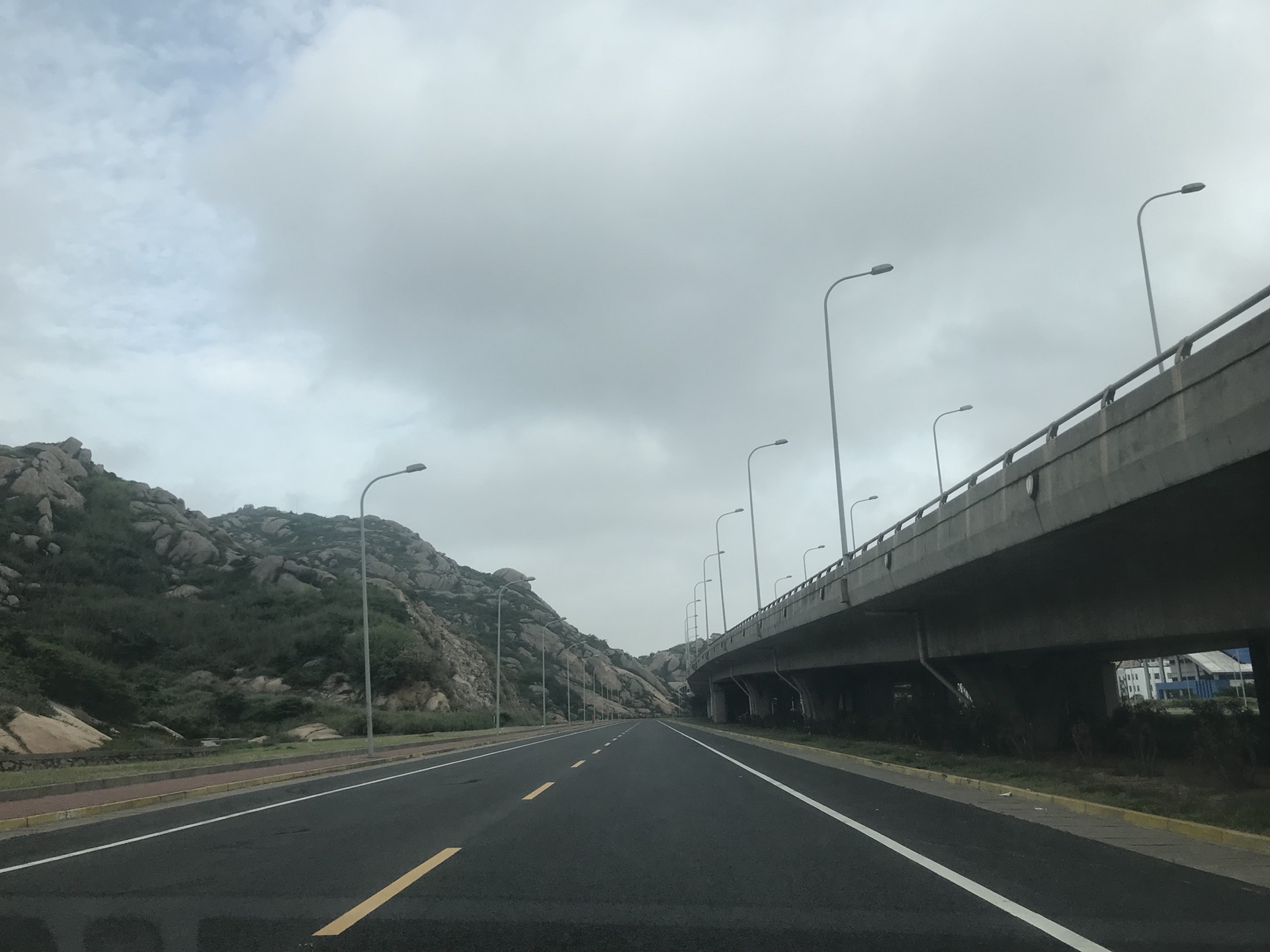 小梅山人口_小梅山景区(3)