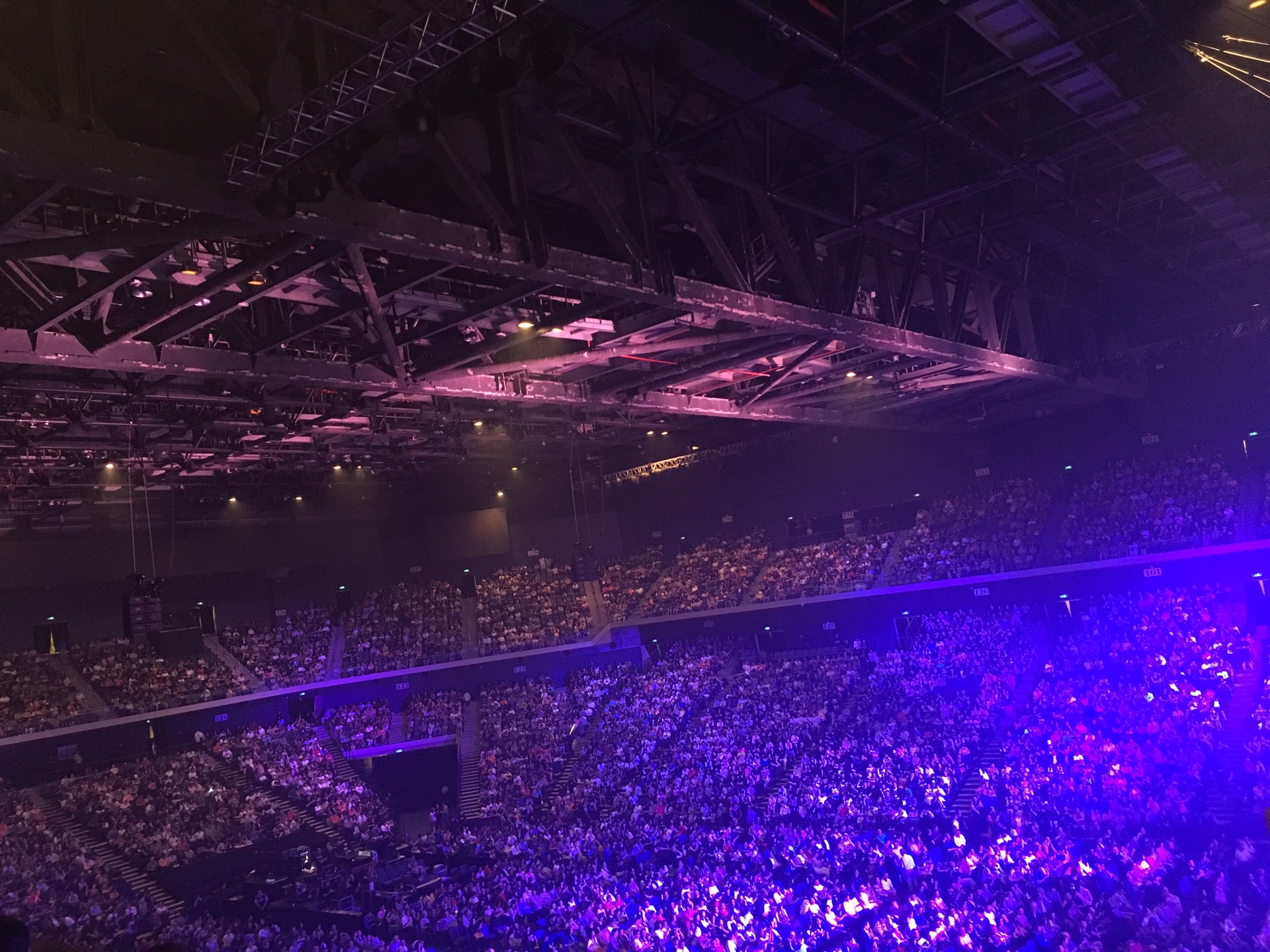 金光综艺馆座位囹#