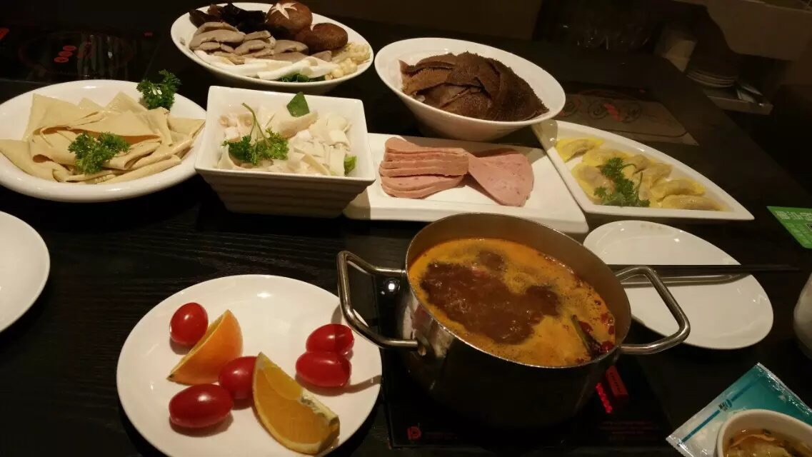 莽子火锅人均_火锅卡通图片