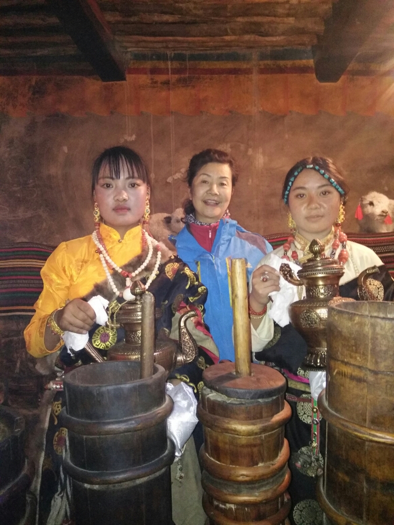 2018清明自驾游青海玉树《3》(拜游赛巴寺,拉布寺,郭吾古堡,品尝藏餐)