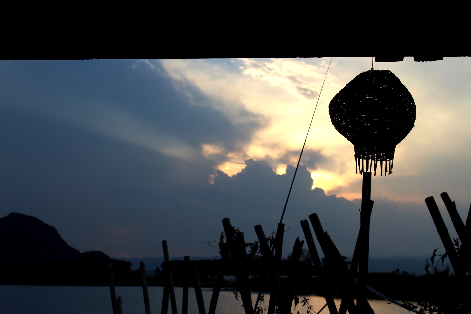 wKgBEFtdLbWAFEo7AAM3ObqOPKU22.jpeg?imageView2%2F2%2Fw%2F600%2Fh%2F600%2Fq%2F90