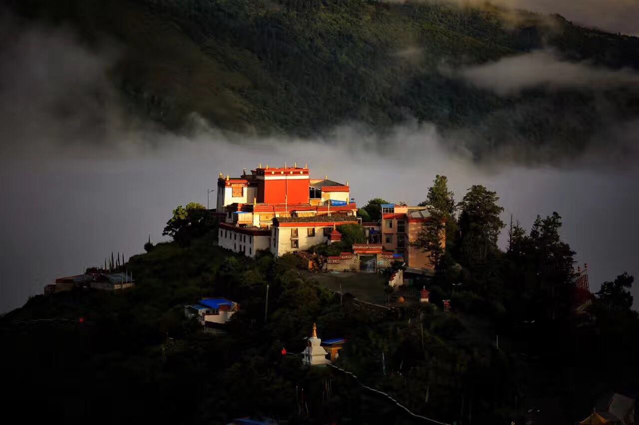 只需一眼,此生便梦绕魂牵——最美卡久寺,洛扎自助游