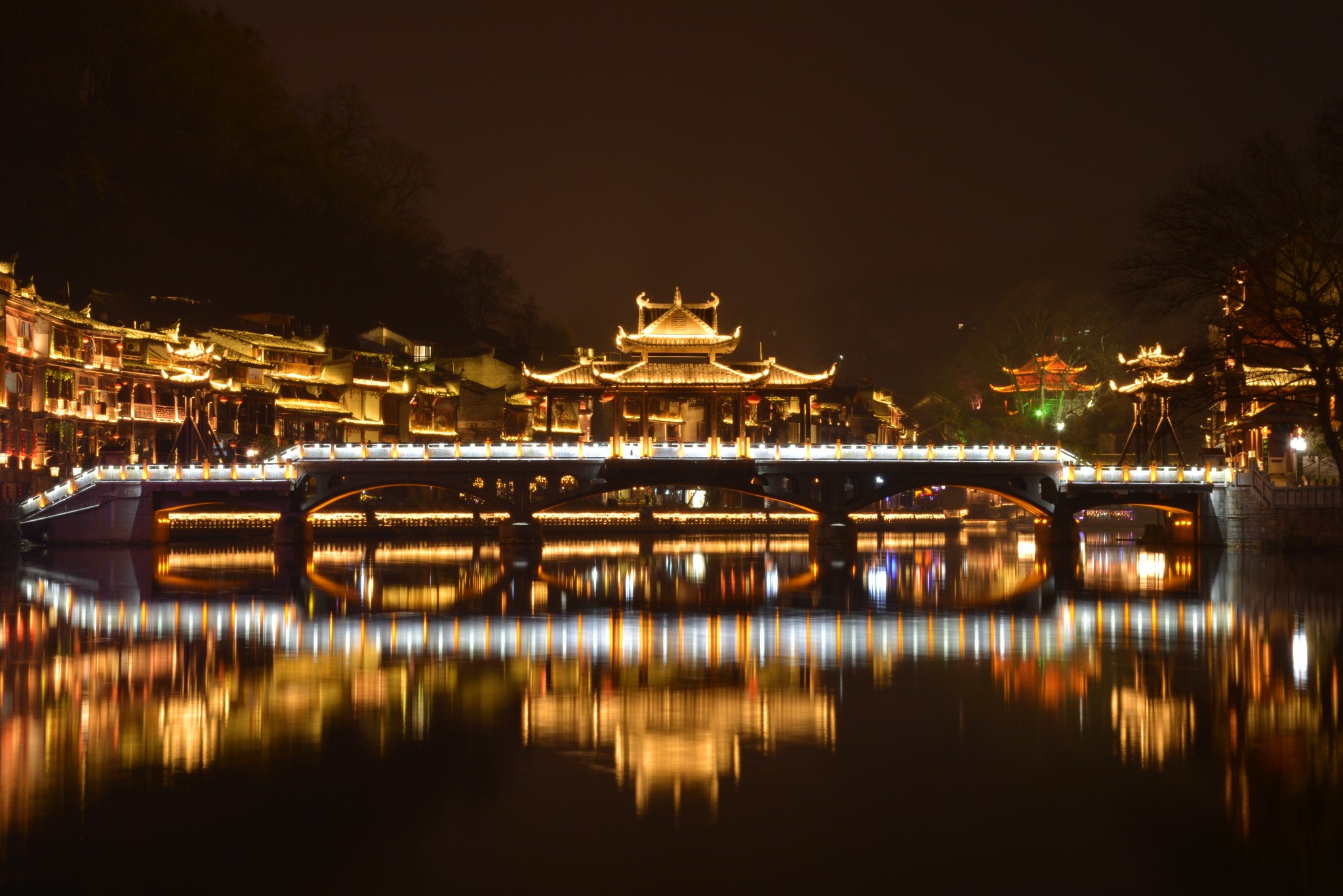 枫桥夜景          