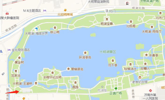 济南大明湖附近哪里好停车