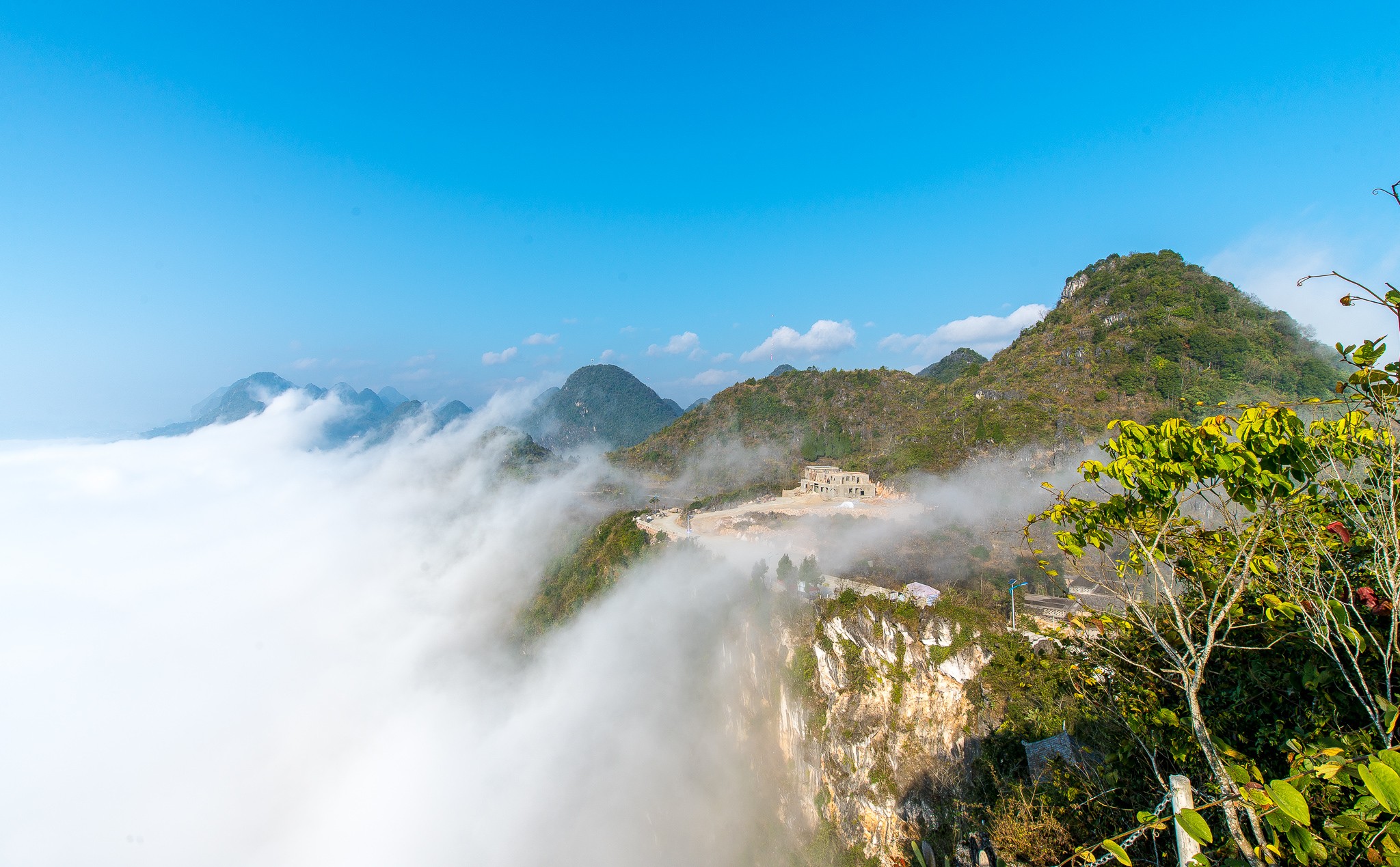 查看兴义景点图片