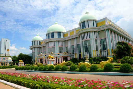 泰国富贵黄金屋图片