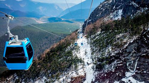 玉龙雪山小团一日游可选徒步 冰川公园大索道  蓝月谷