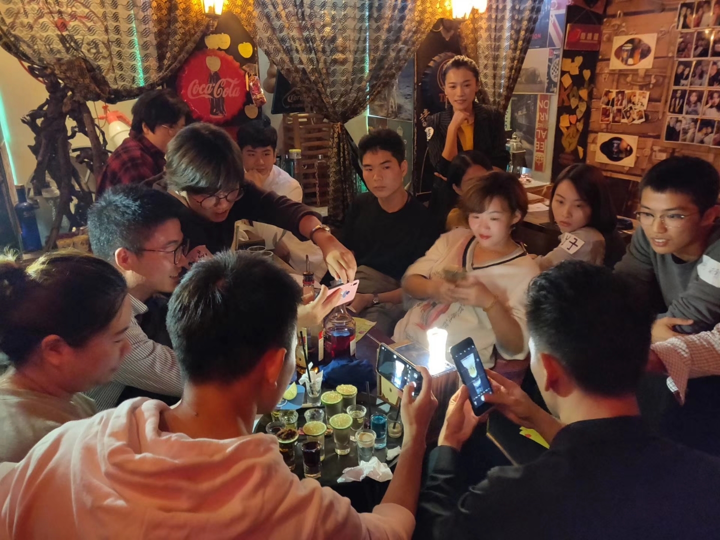 厦门串酒吧pub crawl 旅途聚会,喝酒交朋友,感受夜生活!