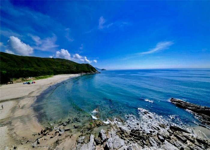 深圳出发 惠东黑排角海岸线嬉水穿越徒步一日游