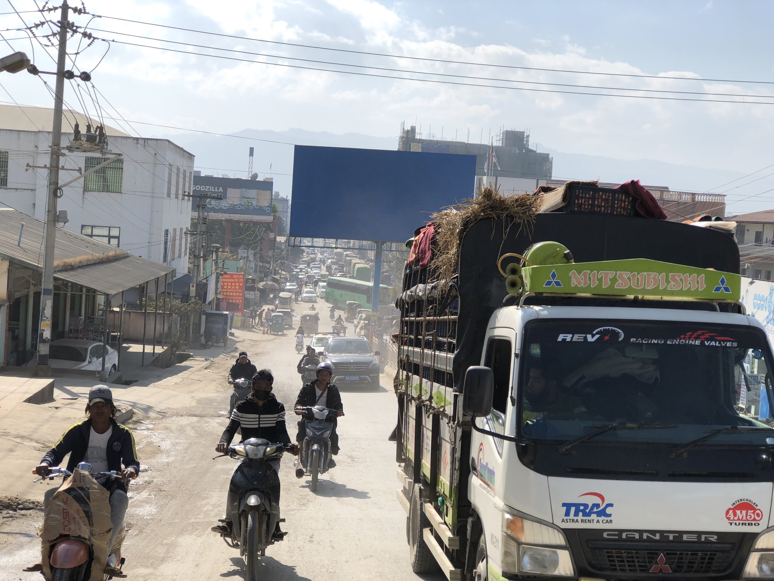 姐告GDP_中国gdp增长图(2)