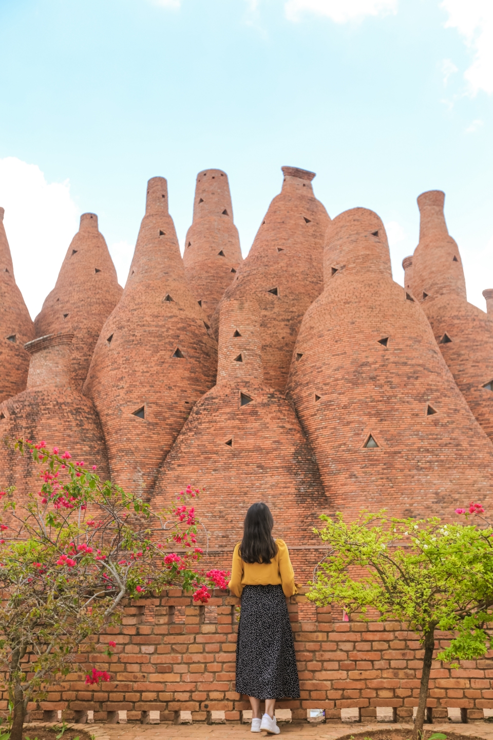 弥勒,东风韵,万花筒