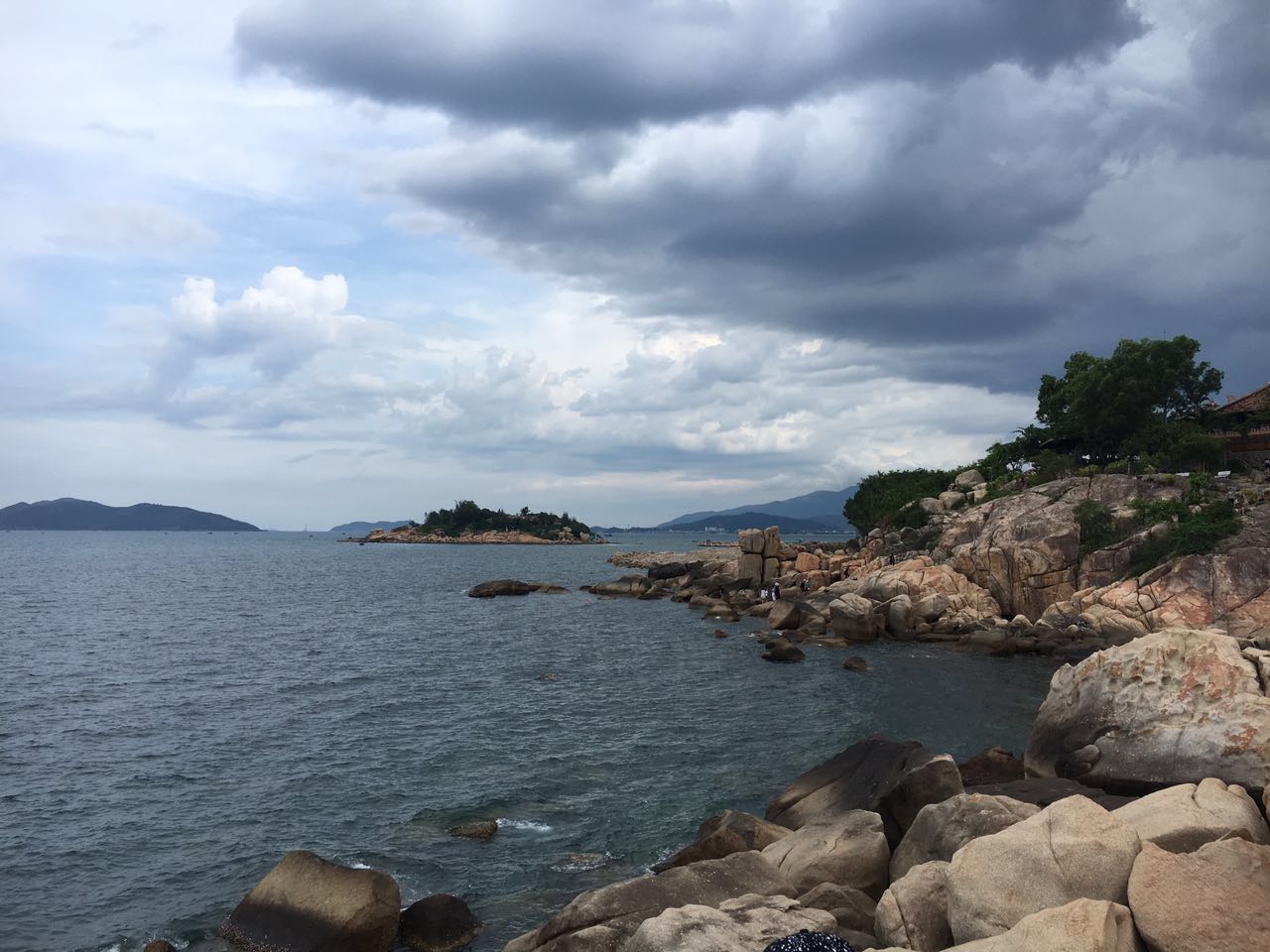芽庄旅游人均_芽庄旅游风景照片(2)