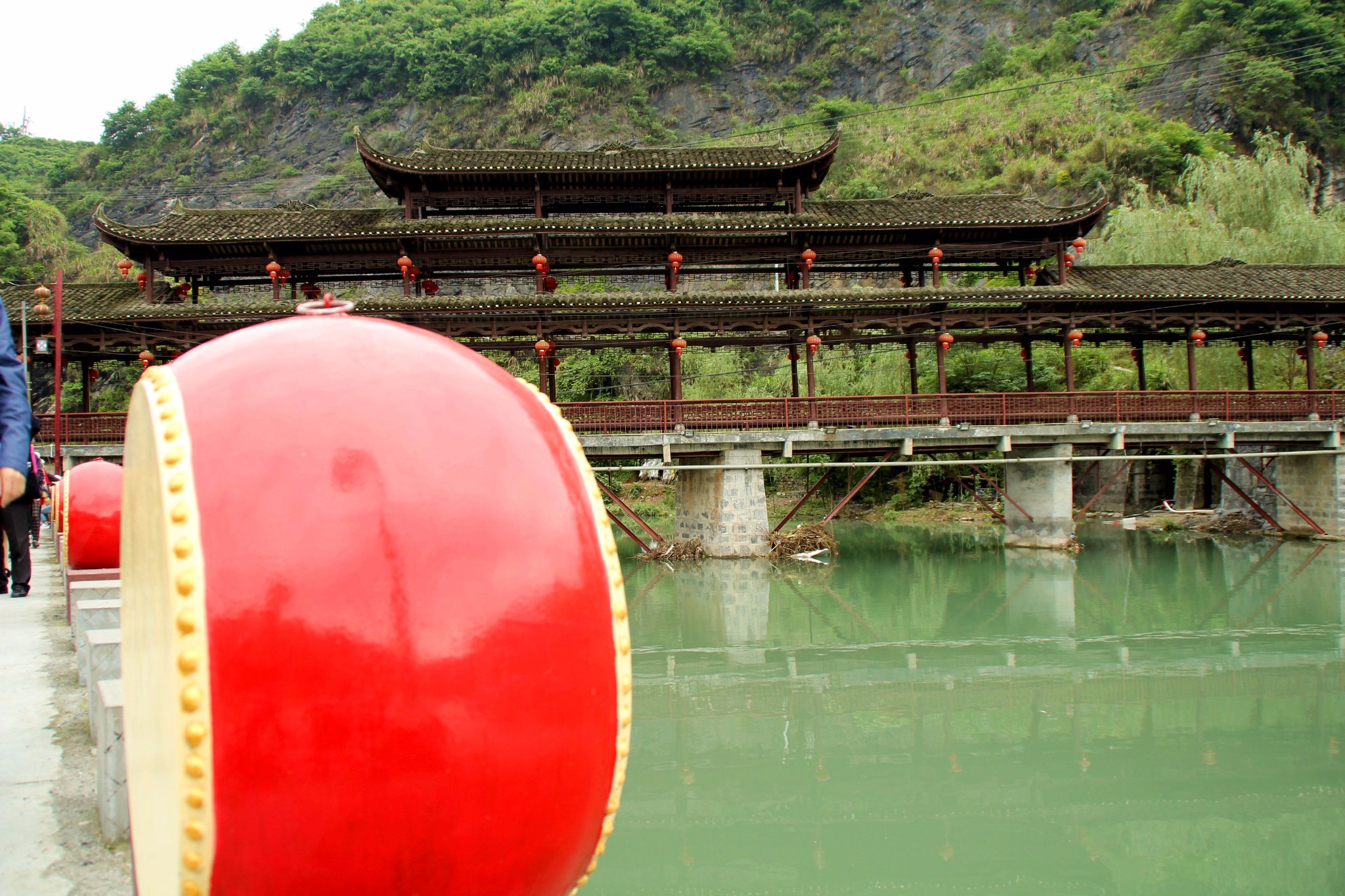 来安县人口土地面积_干裂的土地图片