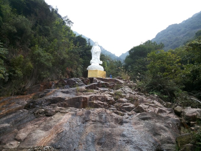 01.11逍遥谷乌鲁木齐钢结构仿木别墅图片