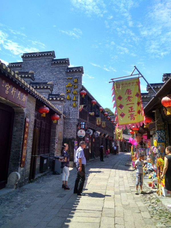 隐于长江之岸,藏于森林之园,略图调教女佣游,扬州露营亲子自助房车攻图片