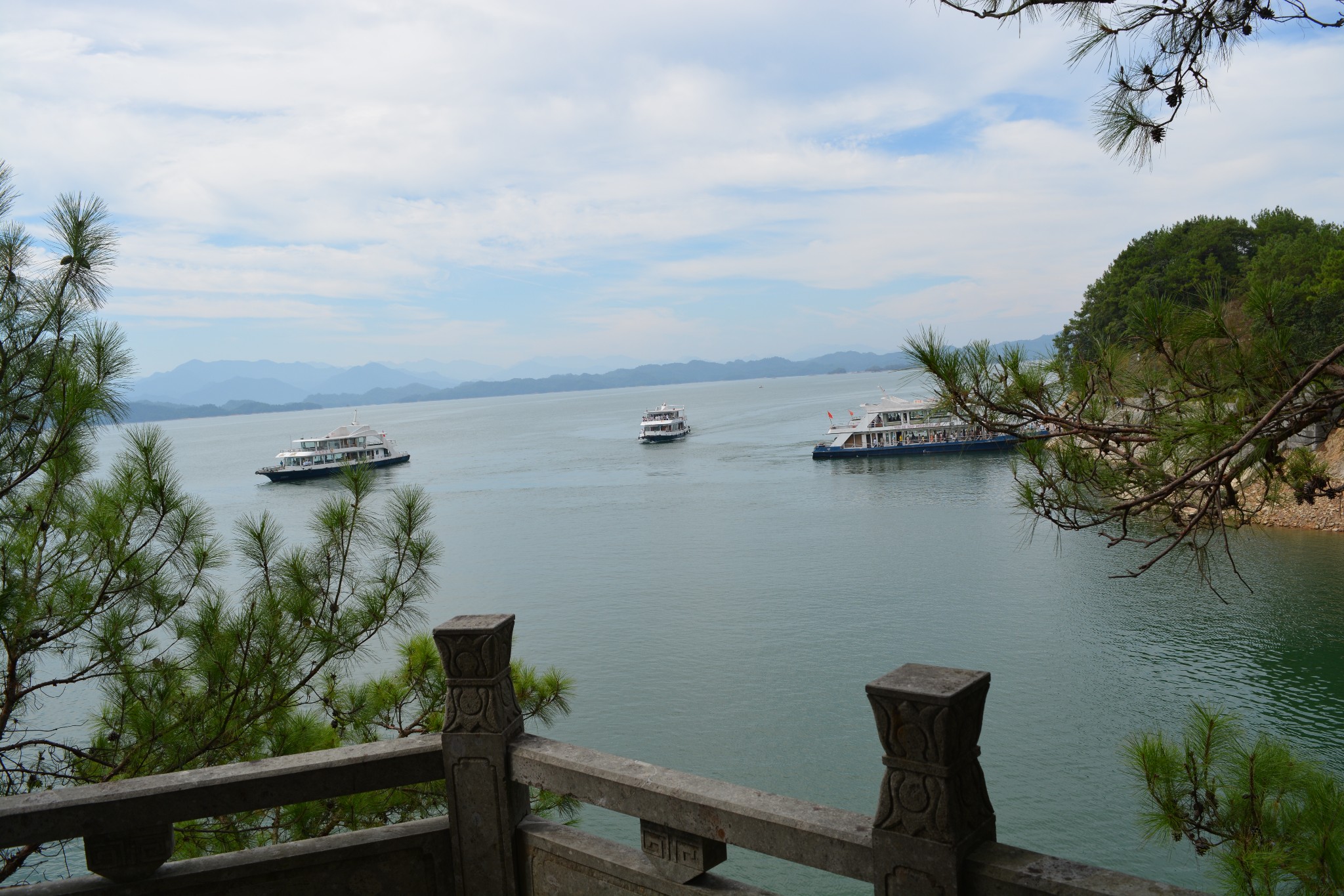 千岛湖游记图片 原始图片 所有游记图片 48/76 千岛湖风景区-渔乐岛