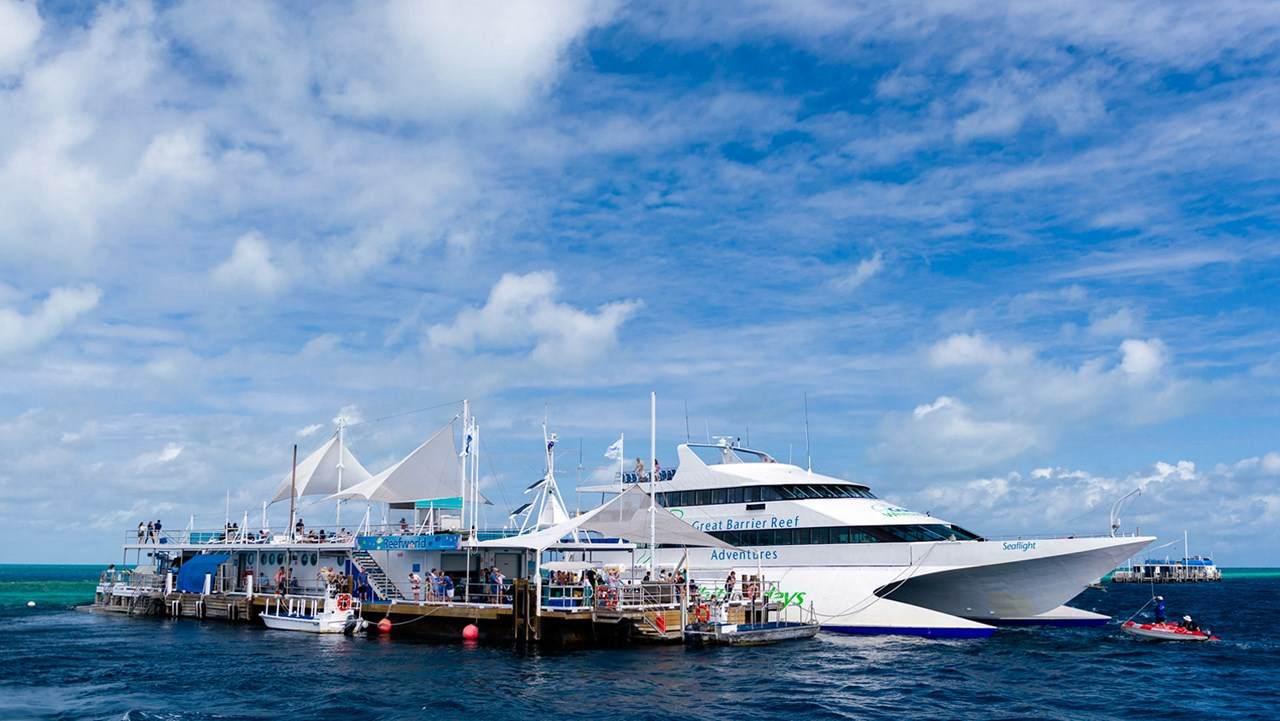 wKgBs1gcKHeAXakSAAGhfsc4w_843.jpeg?imageView2%2F2%2Fw%2F510%2Fh%2F8000%2Fq%2F100