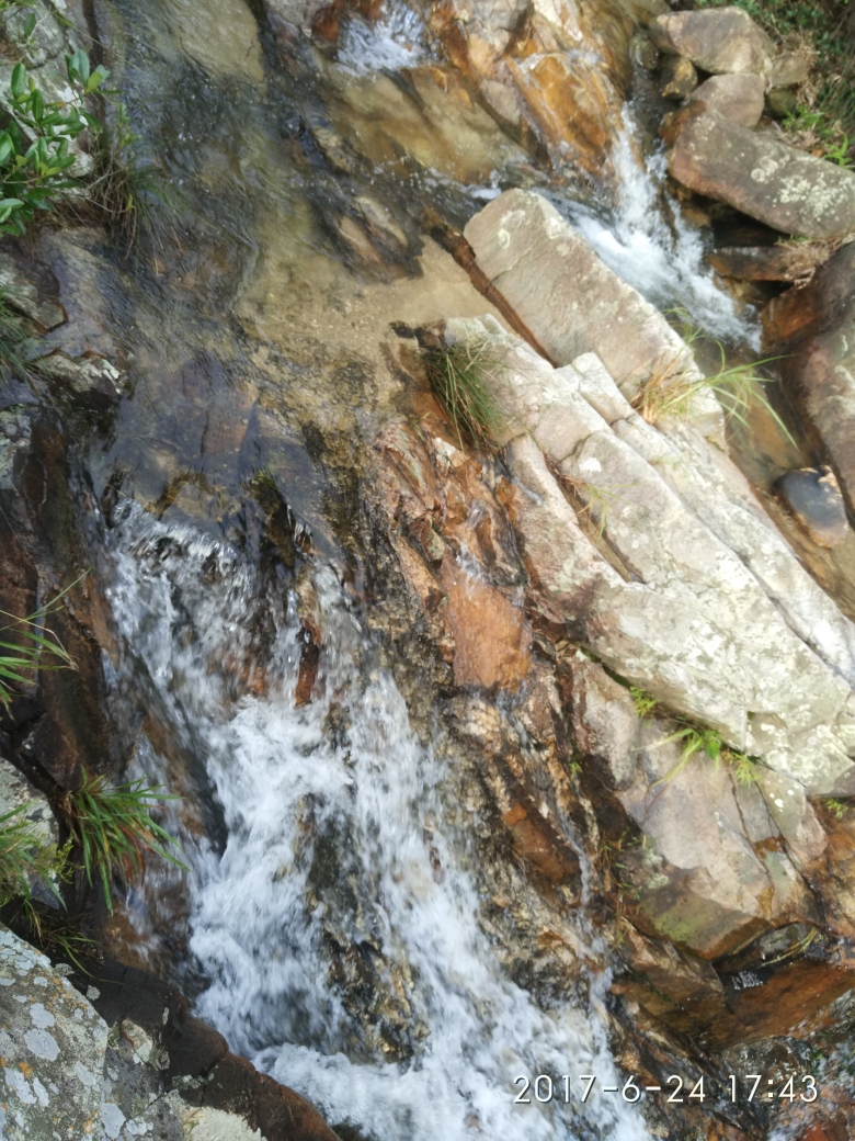 珠海三疊泉/腦背山/風車山溯溪,徒步,登山,雨林探險