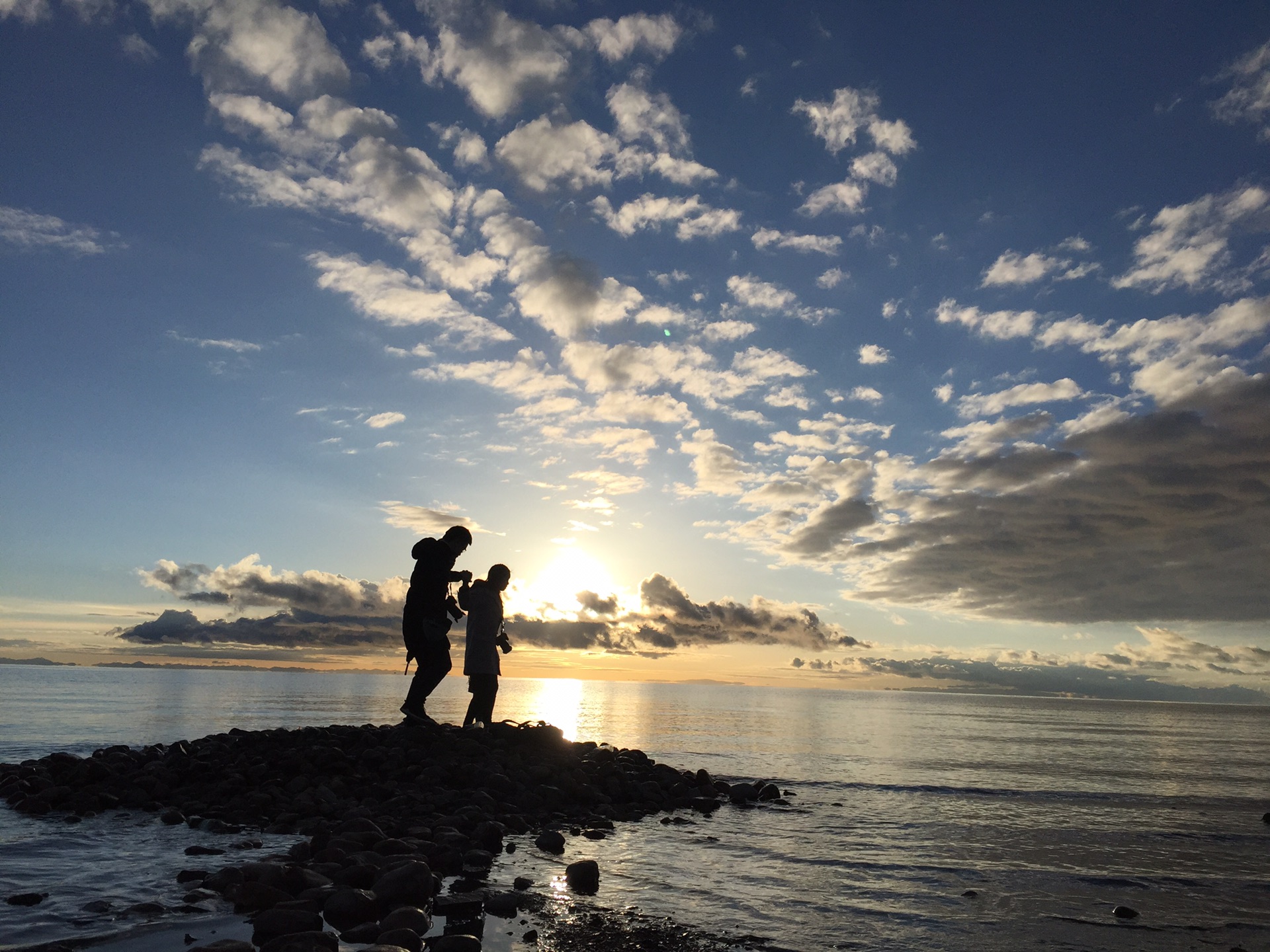 青海旅游5月怎么穿搭_青海旅游穿搭图片大全