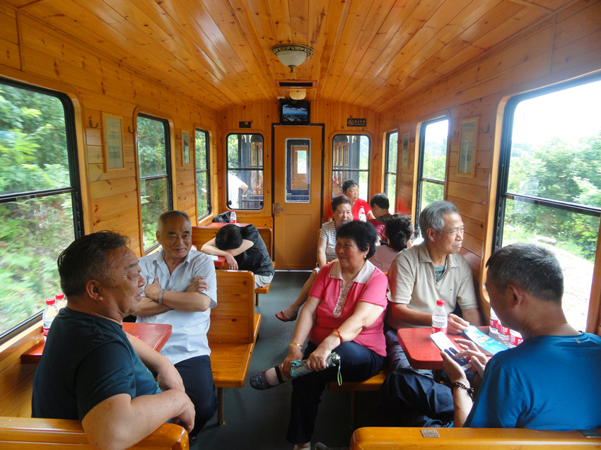 回覆遊記:雞公山--平漢鐵路老火車