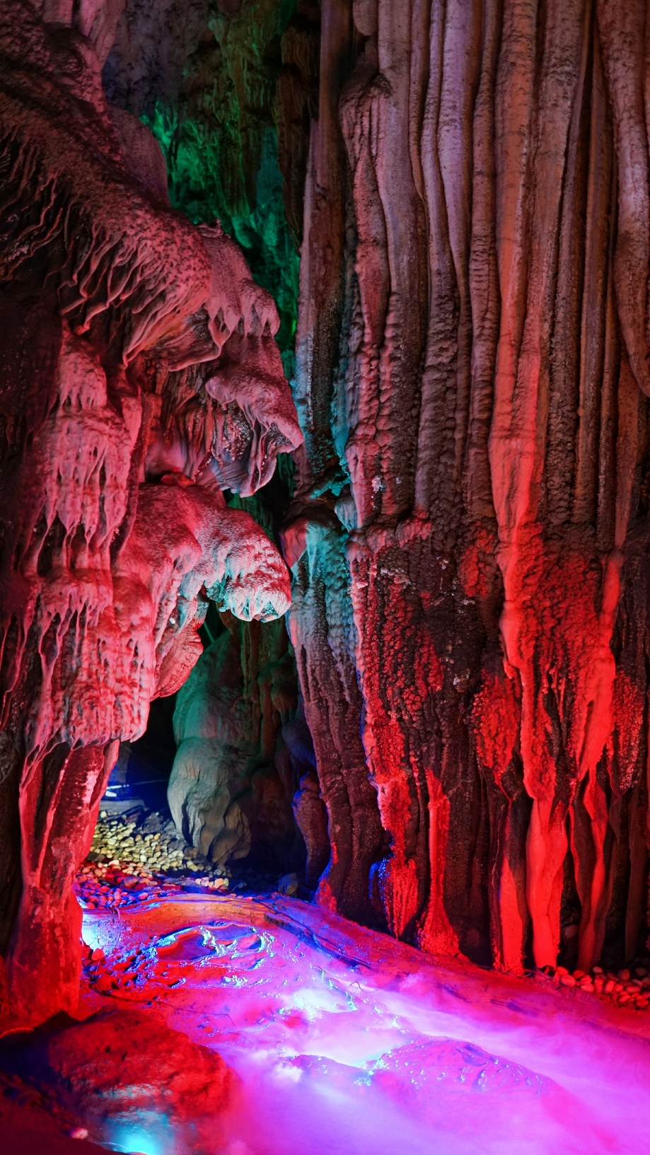 雀山公园 都乐岩风景区