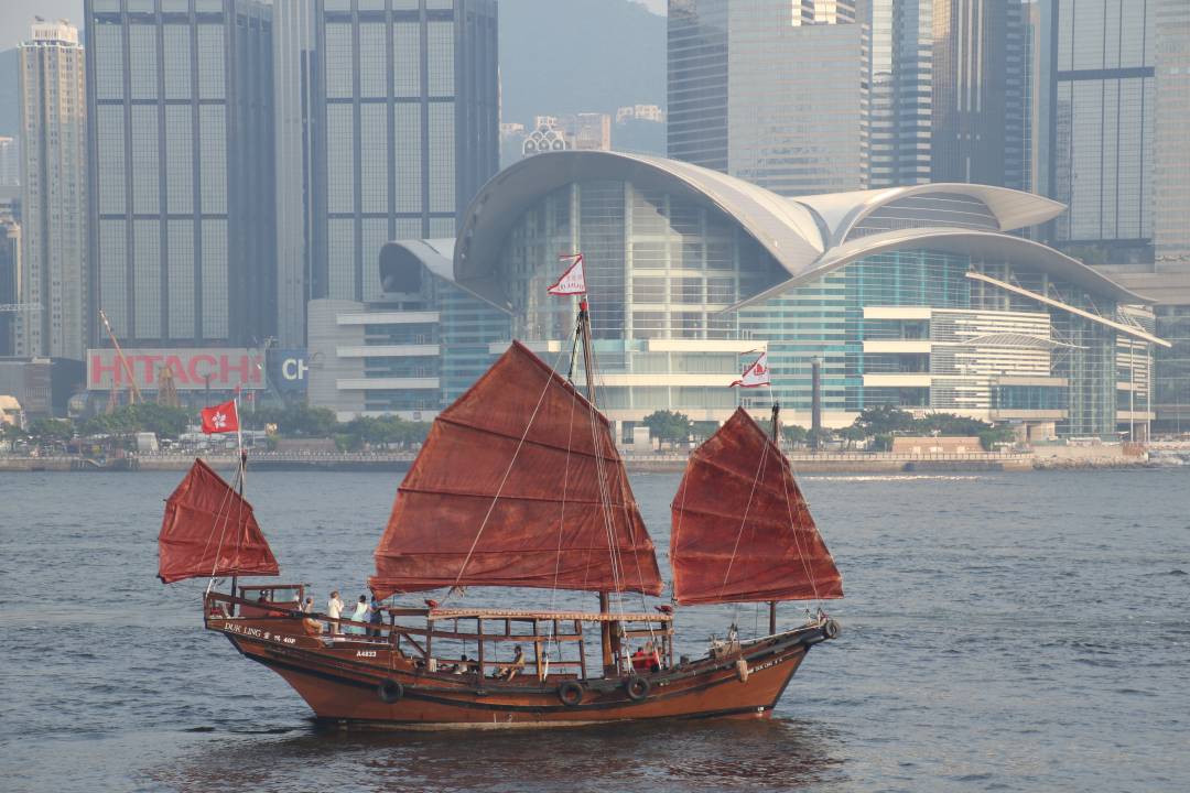 香港鸭灵号帆船维港巡游(中环码头出发)