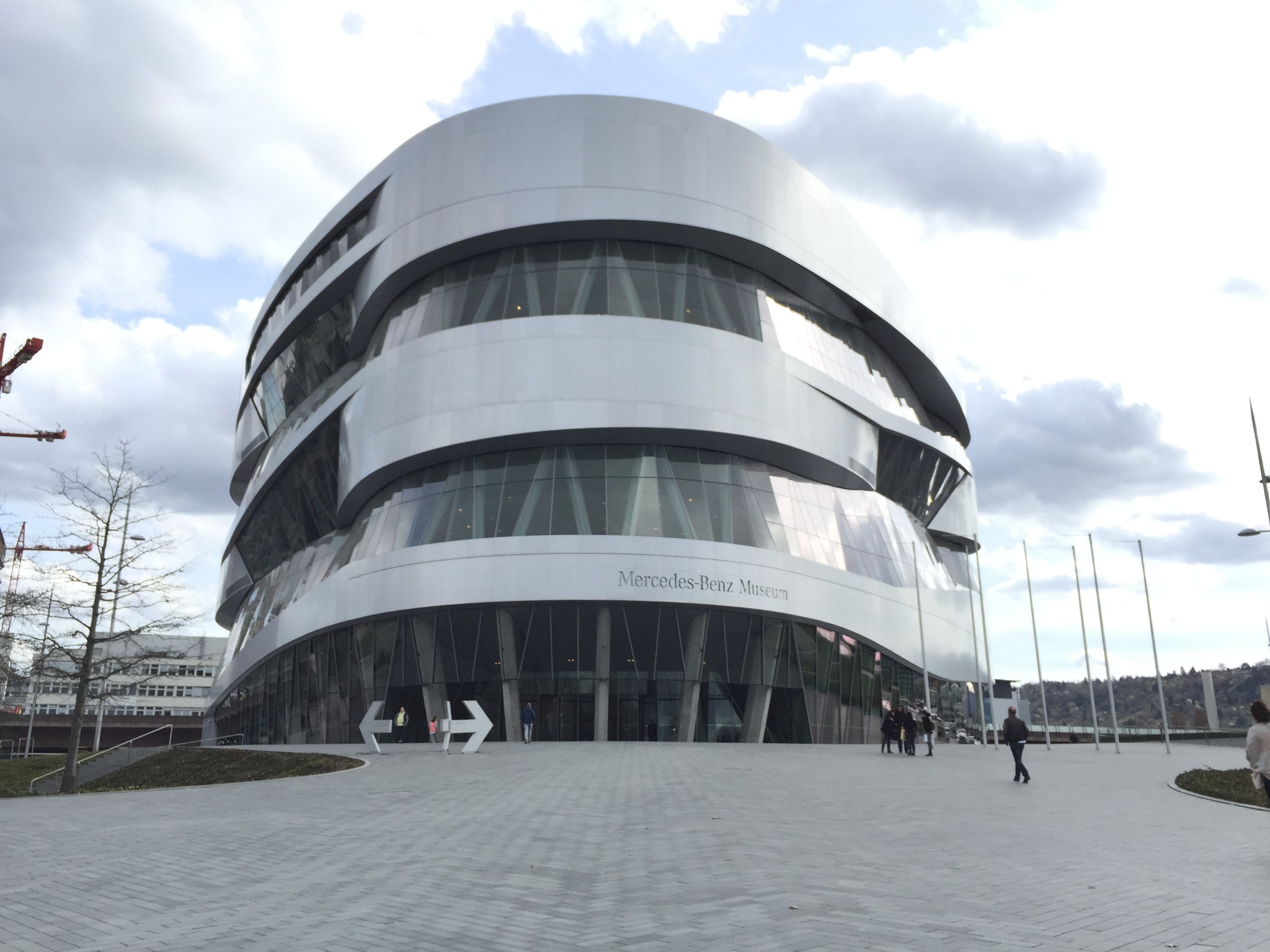 斯图加特人均GDP_德国美女斯图加特(2)