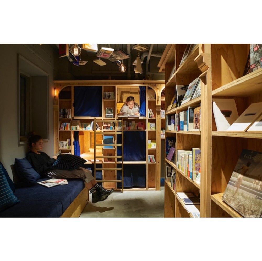 东京- 京都书与床青年旅舍