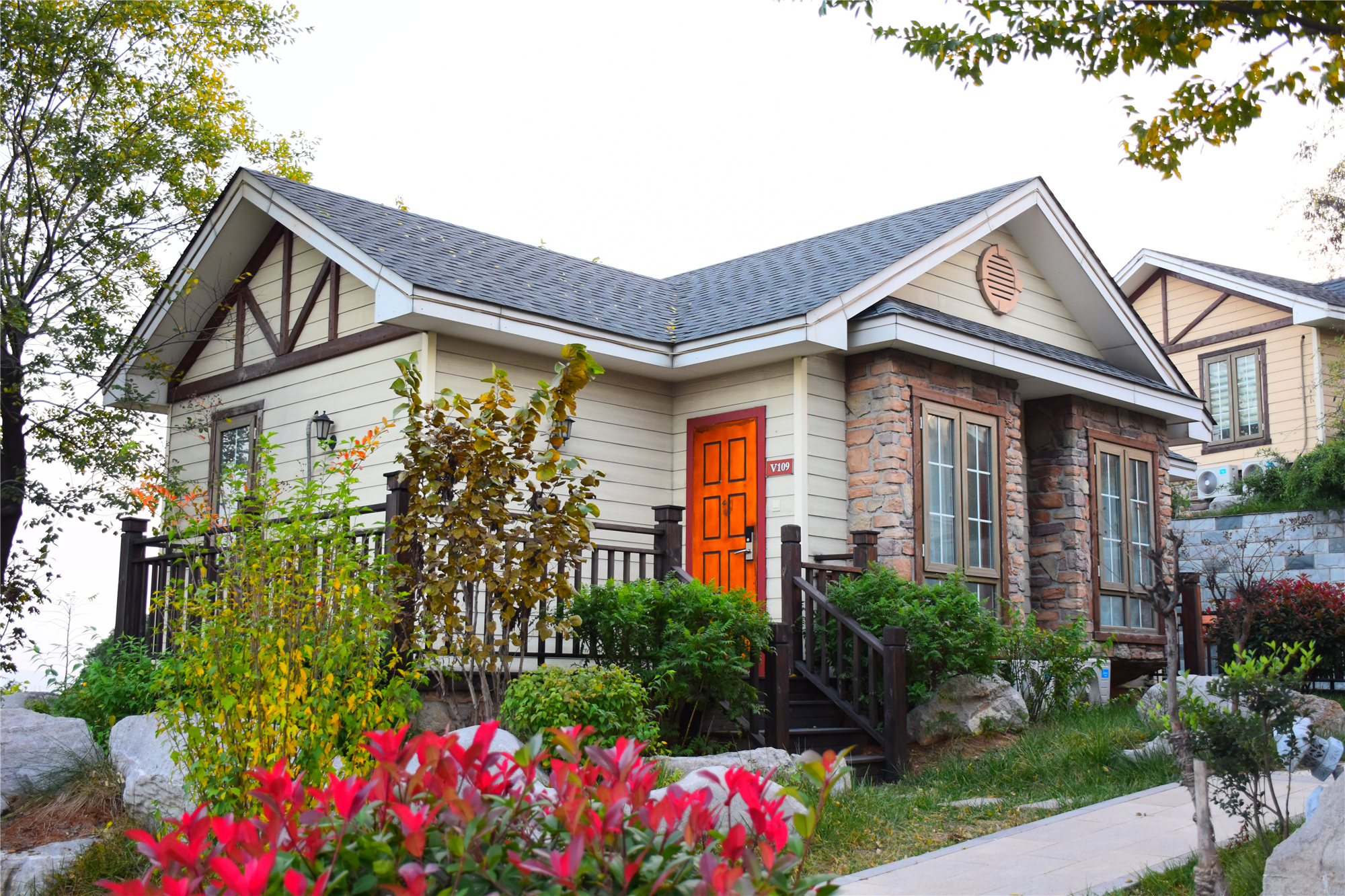 枣庄仙坛山温泉小镇景区 温泉门票 别墅住宿套餐