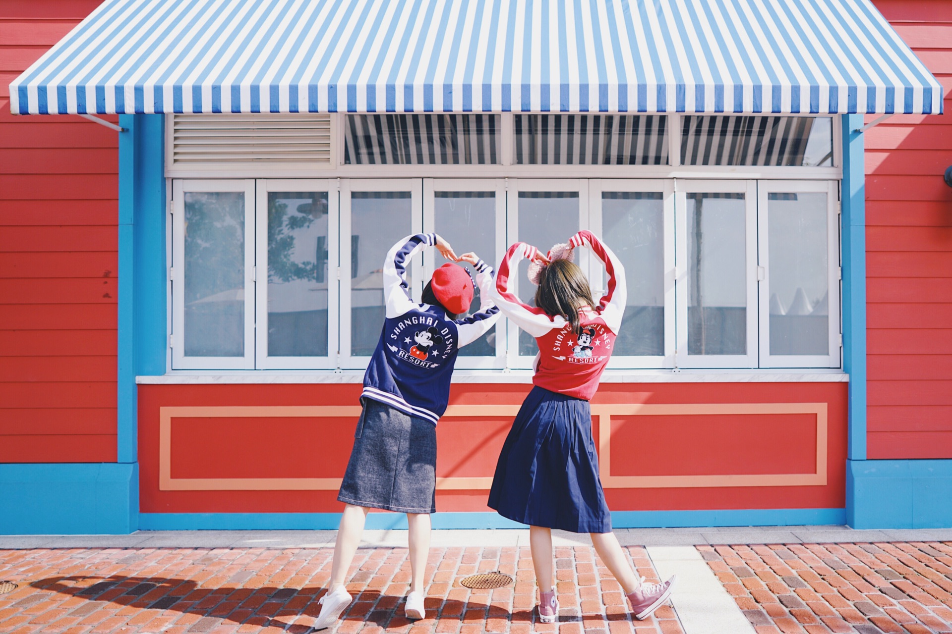 闺蜜去上海迪士尼怎么安排行程,姐妹组团去上海迪士尼怎么玩