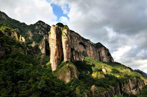 雁荡山阳刚峰图片