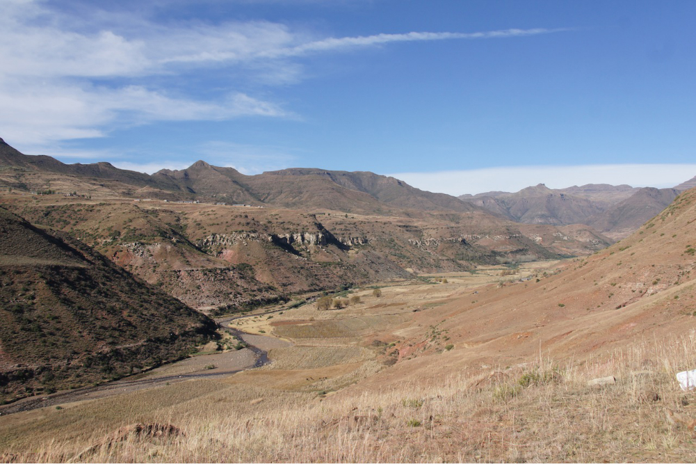 莱索托(lesotho): 一个位于南非中部高原与世隔绝的小国!