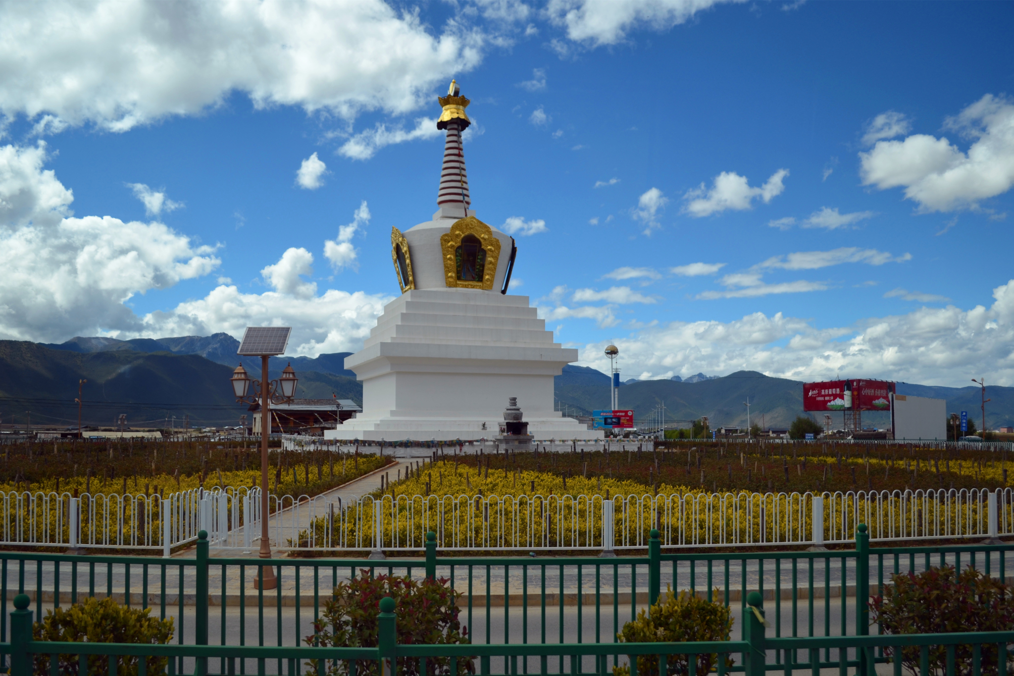 白塔又是一个天堂