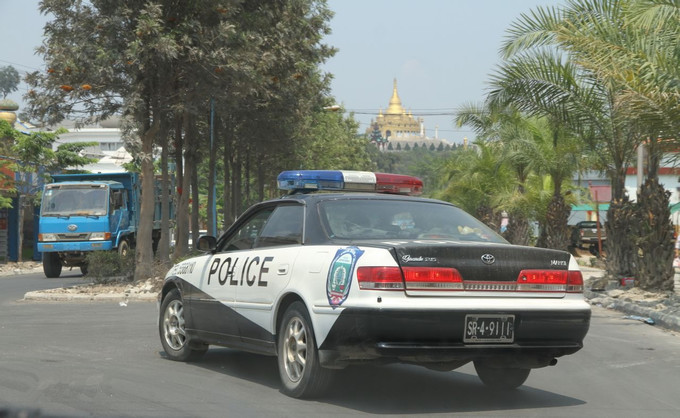 中缅边境的拉斯维加斯 一个堕落之城(jf132-com)