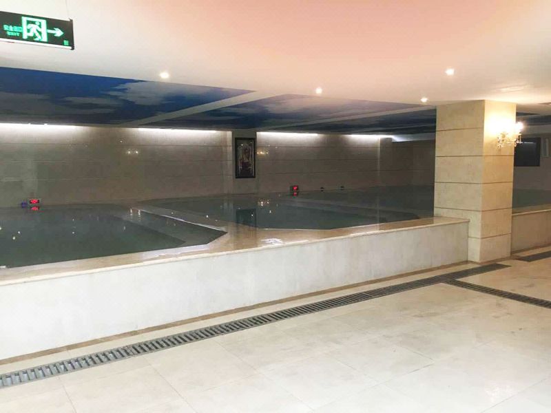 郑州滨河温泉假日酒店